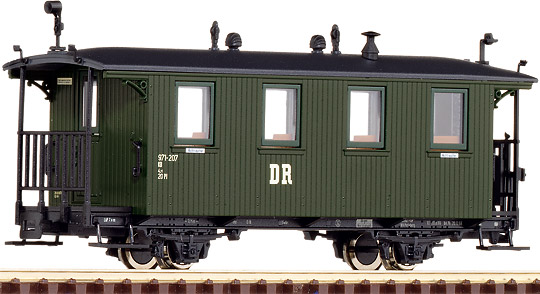 Narrow gauge Passenger car 2nd class<br /><a href='images/pictures/Roco/34041.jpg' target='_blank'>Full size image</a>